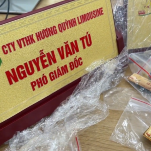 Biển tên để bàn Biển Chức Danh