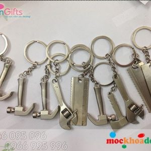 in hình lên móc khóa, lên gối, tranh ghép, pha lê, thẻ tên tại Tây Ninh