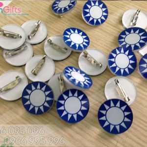 In huy hiệu giá rẻ hà nội huy hiệu mica cắt theo mọi hình dạng