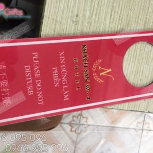 Làm Biển không làm phiền treo cửa phòng cho khách sạn